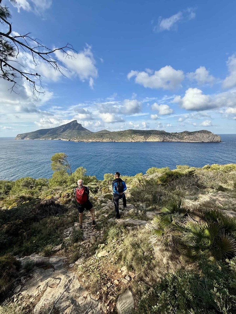 Dragon Hike Station — main photo