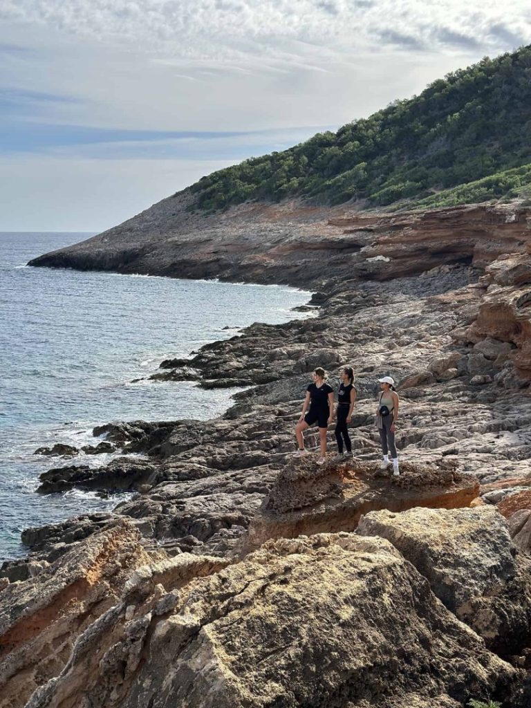 Deus Hike Station — photo 2