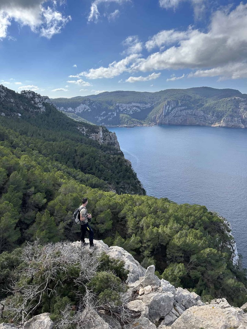 Evergreen Hike Station — main photo