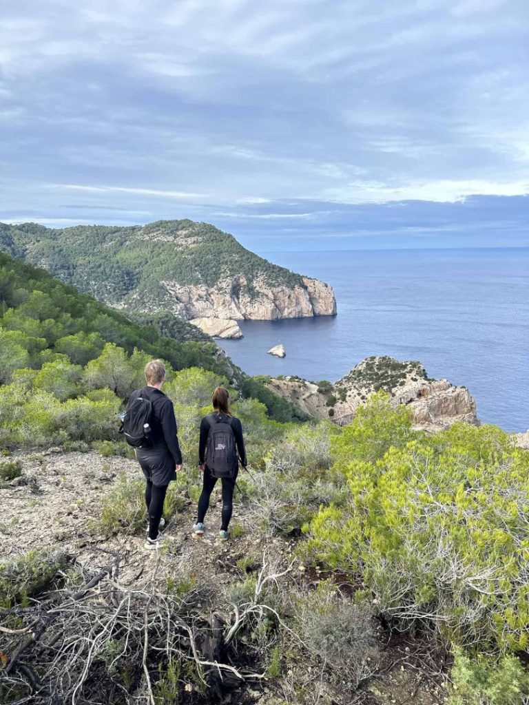 Jewel Hike Station — photo 2