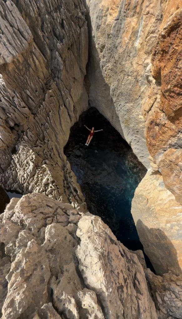 Arch Hike Station — photo 4