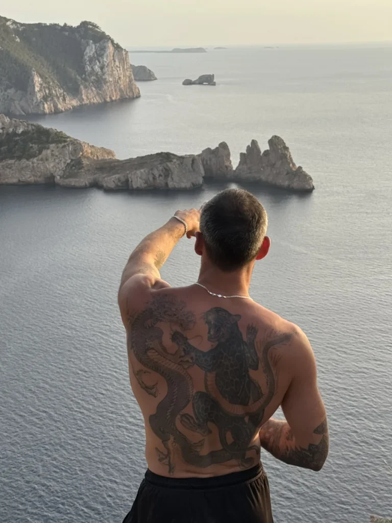 Fjord Hike Station — photo 2