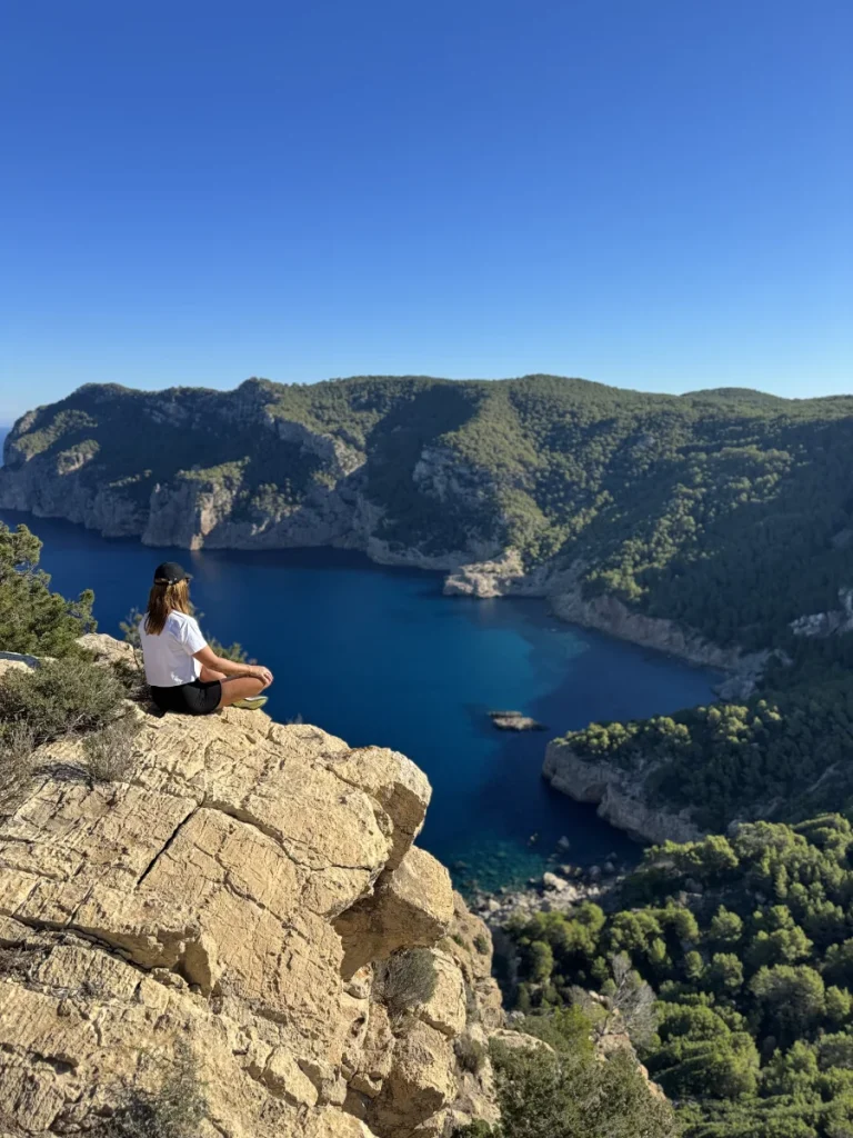 Fjord Hike Station — photo 2