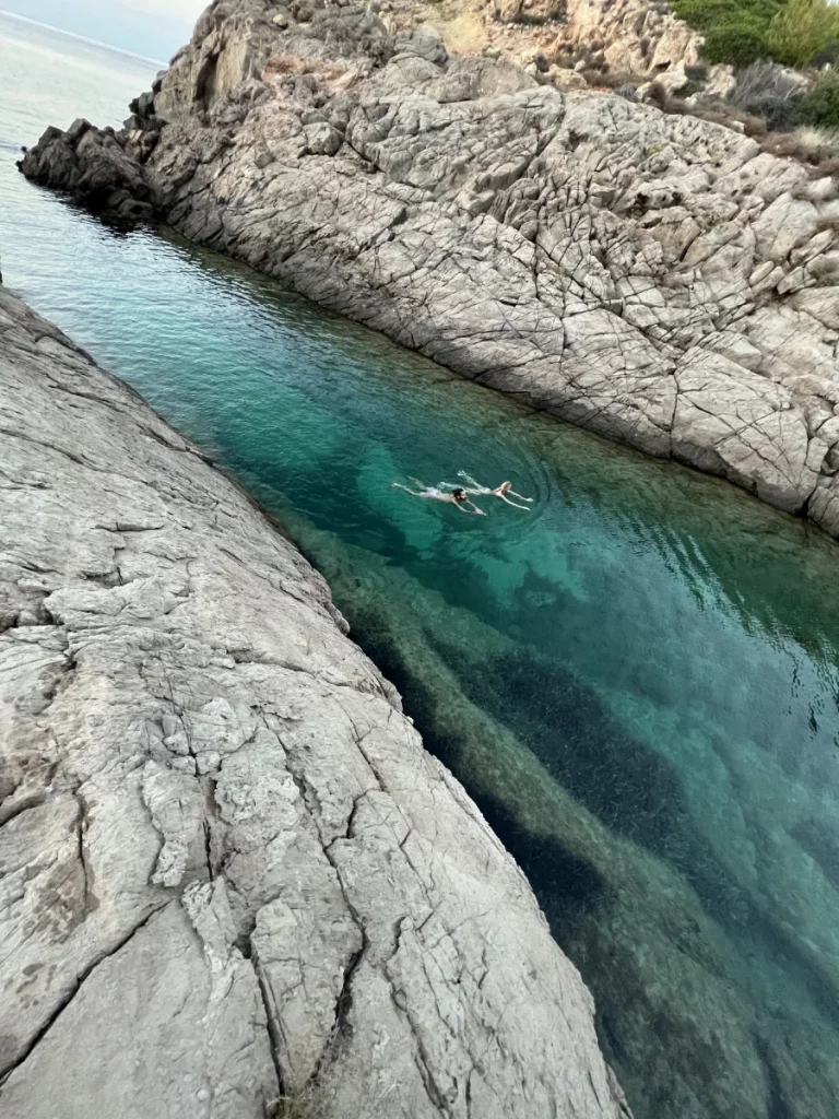Natural Pools Hike Station — photo 3
